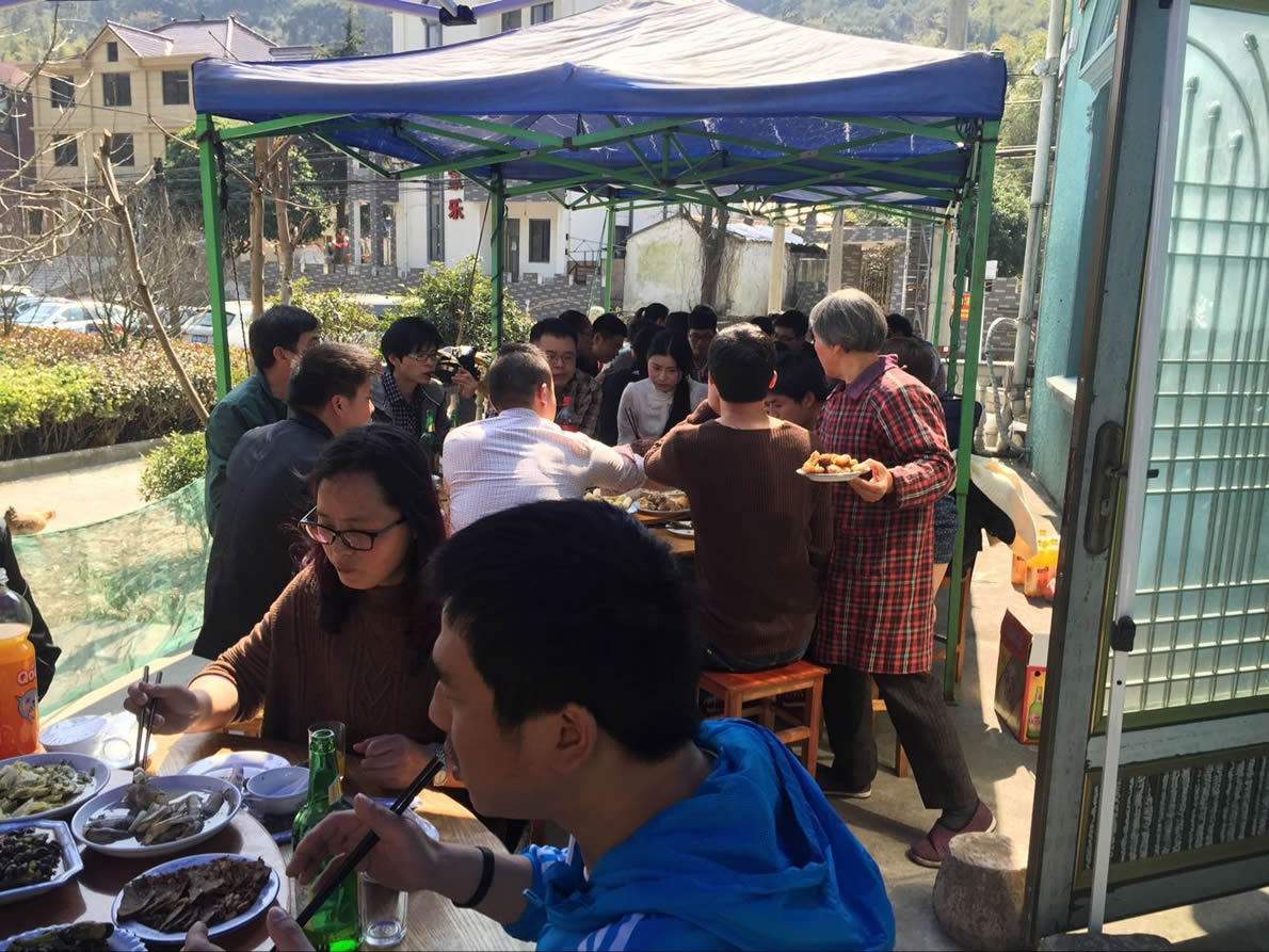 tyc太阳企业员工春游活动 tyc太阳企业员工春游活动